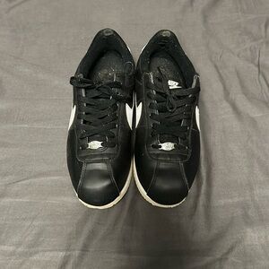 Men’s Nike Cortez Shoes size 7